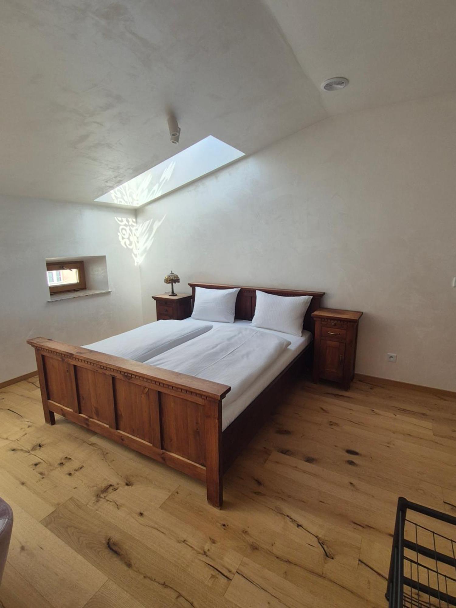 Aparthotel Miodowa 25 Kraków Exteriör bild